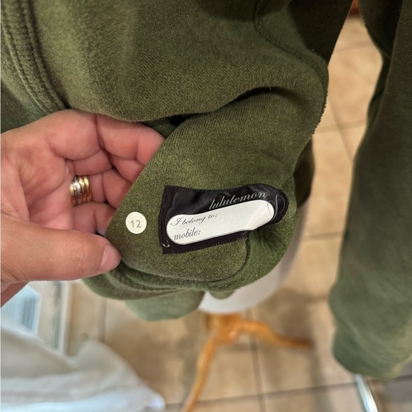 Lululemon Green Full Zip-Up Hoodie Scuba - Picture 6 of 6
